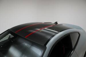 Bild 14/17 von BMW M4 CSL (2022)