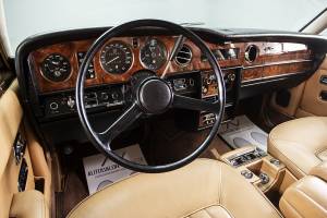 Image 16/38 of Rolls-Royce Silver Spirit (1982)