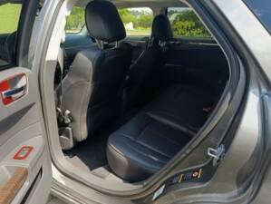 Image 12/14 of Chrysler 300 C Touring 3.0 CRD (2010)