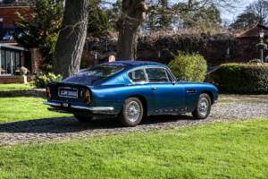 Bild 11/30 von Aston Martin DB 6 Vantage (1966)