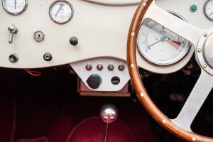 Bild 18/39 von Jaguar SS 100 (1979)