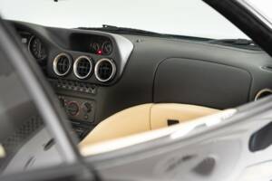 Image 33/47 of Ferrari 550 Maranello (1997)