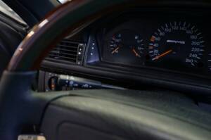 Bild 28/69 von Mercedes-Benz E 320 "Final Edition" (1997)