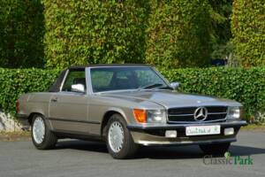 Image 22/47 de Mercedes-Benz 560 SL (1986)