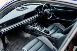 Bild 40/50 von Porsche 911 Carrera 4S (2019)