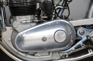 Image 25/42 of Royal Enfield 700 Silver Shotgun (1955)