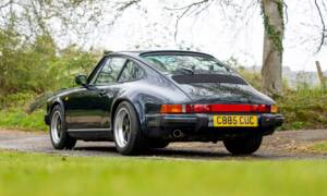 Image 3/50 of Porsche 911 Carrera 3.2 (1985)