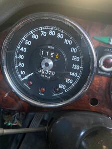 Image 11/74 de Jaguar Type E V12 (1973)