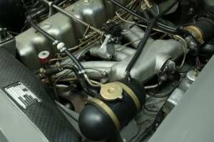 Image 38/50 of Mercedes-Benz 250 SL (1968)