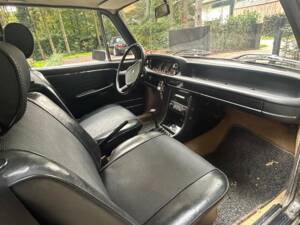 Immagine 2/8 di BMW 1502 (1975)