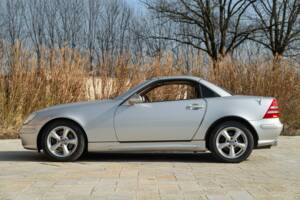 Image 5/50 de Mercedes-Benz SLK 320 (2001)