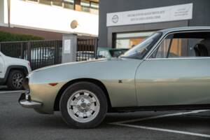 Image 14/44 of Lancia Fulvia Sport 1.6 (Zagato) (1972)