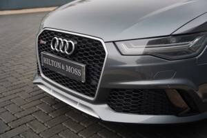 Immagine 28/50 di Audi RS6 Avant (2015)