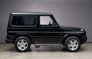 Immagine 7/36 di Mercedes-Benz G 500 (SWB) (2011)