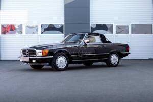 Image 1/37 of Mercedes-Benz 560 SL (1989)
