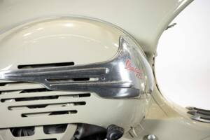 Bild 35/50 von Piaggio Vespa 150 "Struzzo" VL (1955)