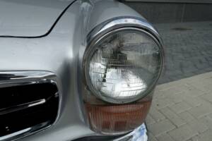 Image 19/36 of Mercedes-Benz 280 SL (1970)