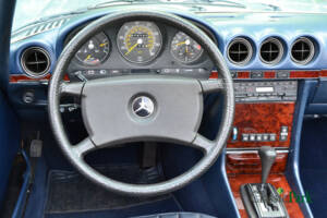 Afbeelding 29/50 van Mercedes-Benz 380 SL (1983)