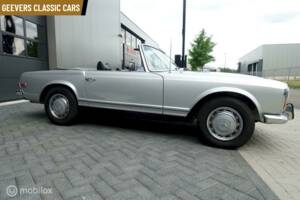 Immagine 5/9 di Mercedes-Benz 280 SL (1970)