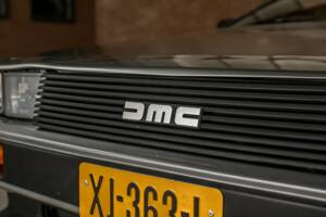 Image 21/66 of DeLorean DMC-12 (1981)