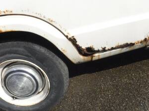 Image 12/20 of Dodge B 200 Sportsman (1976)