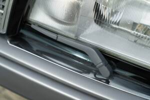 Bild 12/48 von Mercedes-Benz 200 CE (1990)