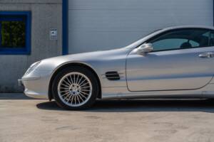 Image 24/86 de Mercedes-Benz SL 500 (2002)