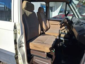 Bild 7/12 von Isuzu Trooper 2.2 TD (1986)