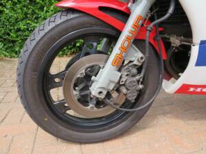 Immagine 34/46 di Honda VF 500 F (1986)
