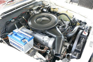 Image 29/50 of Mercedes-Benz 280 SE 3,5 (1970)