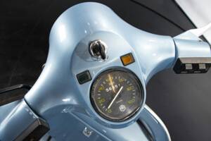 Image 25/31 of Piaggio Vespa PX 150 E (1982)