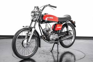 Image 5/16 of Moto Morini DUMMY (1975)