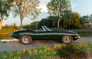 Imagen 5/10 de Jaguar E-Type 4.2 (1966)