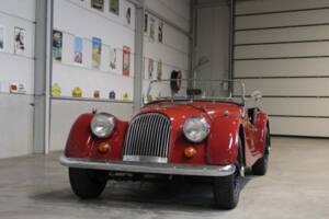 Image 2/9 of Morgan 4&#x2F;4 1600 (1970)