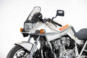 Immagine 38/50 di Suzuki GSX 750S Katana (1982)