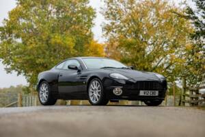 Afbeelding 21/50 van Aston Martin V12 Vanquish S (2007)