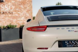 Immagine 28/71 di Porsche 911 Carrera S (2014)