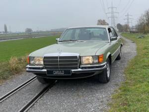 Bild 21/45 von Mercedes-Benz 450 SEL 6,9 (1978)