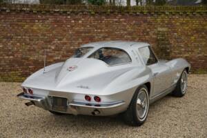 Image 33/50 of Chevrolet Corvette Sting Ray (1963)
