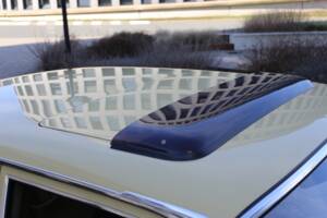 Bild 30/76 von Mercedes-Benz 280 SE (1977)