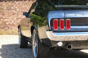 Image 46/50 of Ford Mustang 302 (1969)