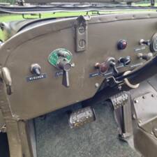 Bild 48/109 von Hotchkiss M 201 (1962)
