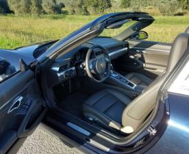 Image 8/11 of Porsche 911 Targa 4S (2014)