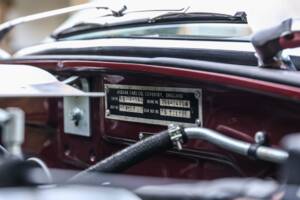 Bild 29/31 von Jaguar E-Type V12 (1974)