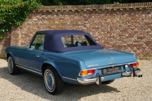 Image 2/50 of Mercedes-Benz 280 SL (1968)