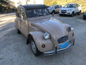 Immagine 2/7 di Citroën 2 CV 6 (1981)