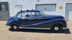Imagen 4/4 de BMW 502 - 3.2 Litre (1957)