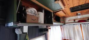 particolare degli ampi gavoni di stoccaggio