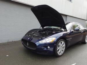 Image 77/99 of Maserati GranTurismo 4.2 (2008)