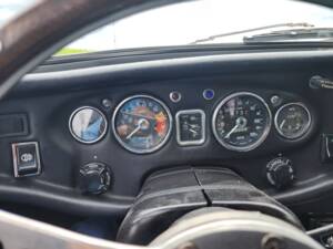 Image 22/55 of MG MGB (1969)